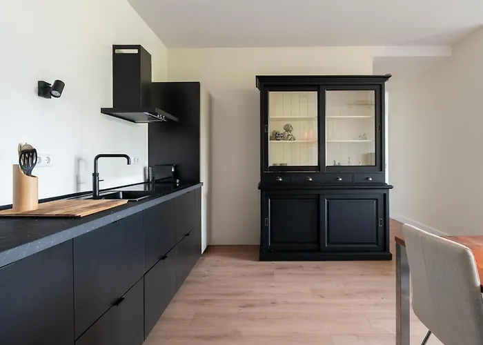 Apartment Trendy Crib In Centre Rotterdam